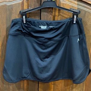 Head Skort